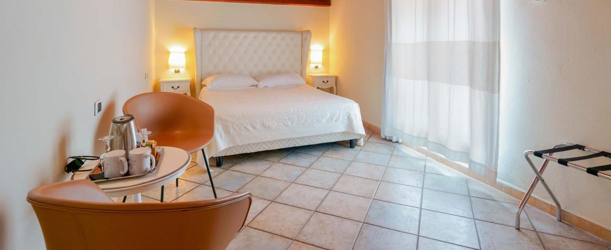 Palazzo Pischedda Hotel Боза Стая снимка